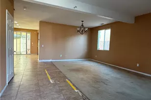 3450 Quiet Splendor Ct, Rosamond, CA 93560 - Photo 5