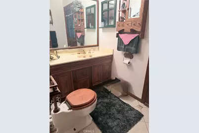 19551 Lanark, Reseda, CA 91335 - Photo 9