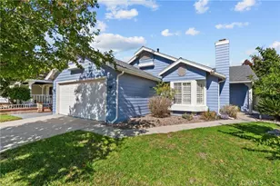 28439 Victoria, Castaic, CA 91384 - Photo 1