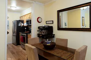 15344 Weddington St, Sherman Oaks, CA 91411 - Photo 5