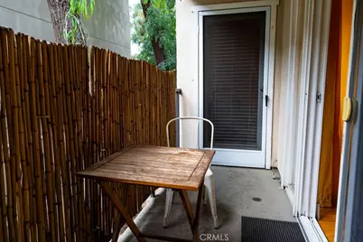 15344 Weddington Street #104, Sherman Oaks, CA 91411 - Photo 25