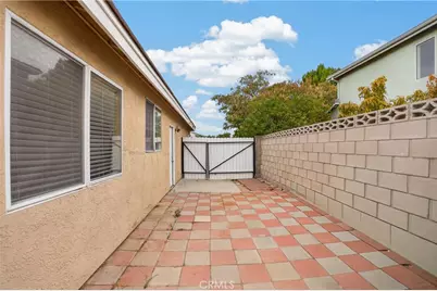 44252 Tahoe Way, Lancaster, CA 93536 - Photo 31