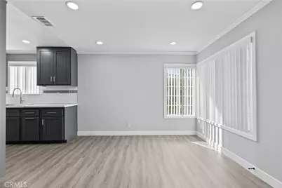 6900 Garden Grove Avenue, Reseda, CA 91335 - Photo 9
