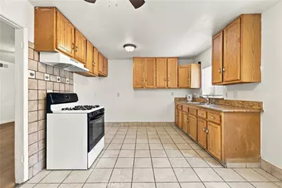 431 E Rosslynn, Fullerton, CA 92832 - Photo 29
