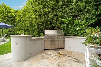 13109 Addison, Sherman Oaks, CA 91423 - Photo 47