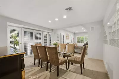 13109 Addison, Sherman Oaks, CA 91423 - Photo 11
