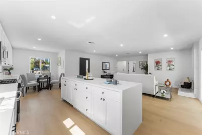 17149 Donmetz, Granada Hills, CA 91344 - Photo 11