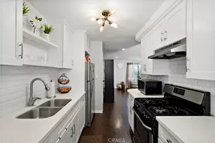 11401 Berendo Ave, Los Angeles, CA 90044 - Photo 7