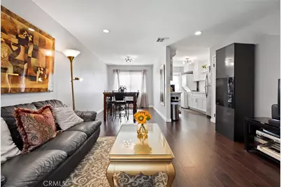 11401 Berendo Avenue #7, Los Angeles, CA 90044 - Photo 3