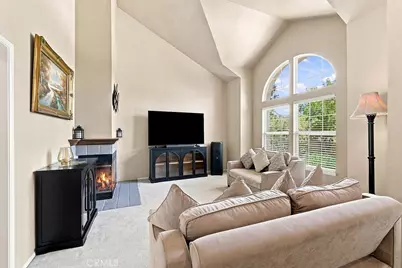 42515 Carriage Way, Quartz Hill, CA 93536 - Photo 5