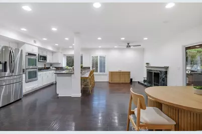 24239 Bella Court, Newhall, CA 91321 - Photo 15