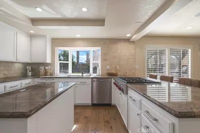 2953 Klamath, Simi Valley, CA 93063 - Photo 19