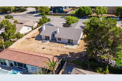 5901 Redwood, Palmdale, CA 93551 - Photo 43