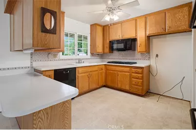 16922 Labrador Street, Northridge, CA 91343 - Photo 9