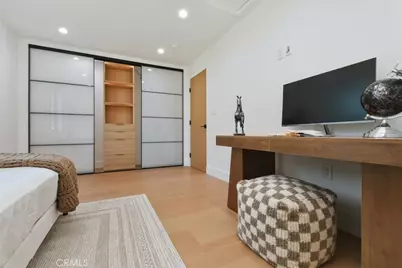 23409 Friar, Woodland Hills, CA 91367 - Photo 19