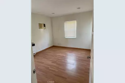 6509 Haskell, Lake Balboa, CA 91406 - Photo 7