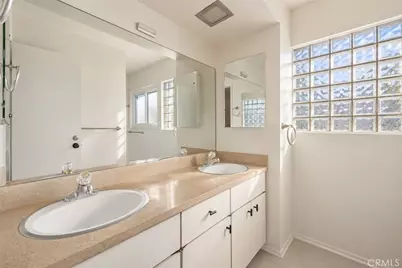 5047 Gerald Avenue, Encino, CA 91436 - Photo 17