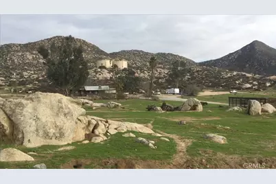 1890 S State Street, Hemet, CA 92543 - Photo 1