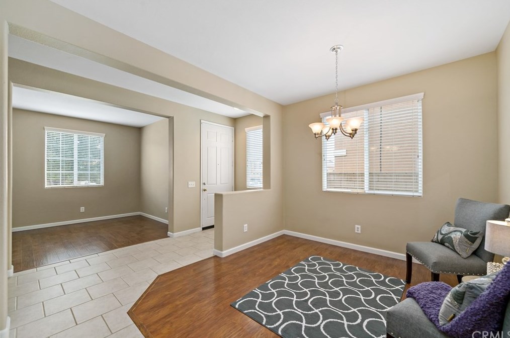 38941 Red Post Cir, Murrieta CA  92563-6206 exterior