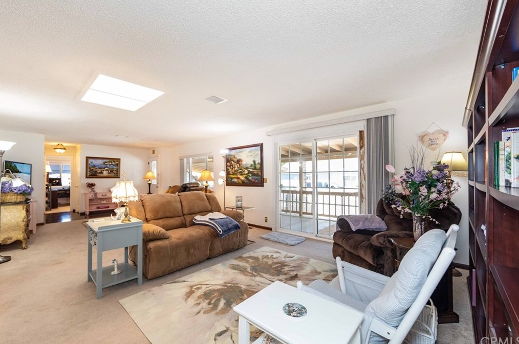 28890 Calle Alta, Murrieta CA  92563-5640 exterior