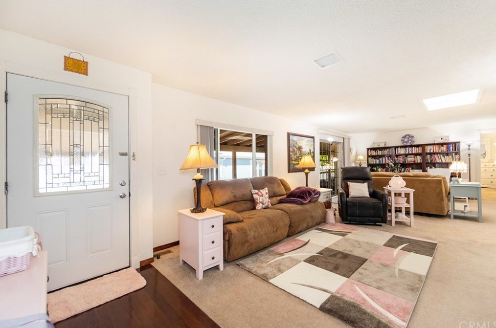 28890 Calle Alta, Murrieta CA  92563-5640 exterior