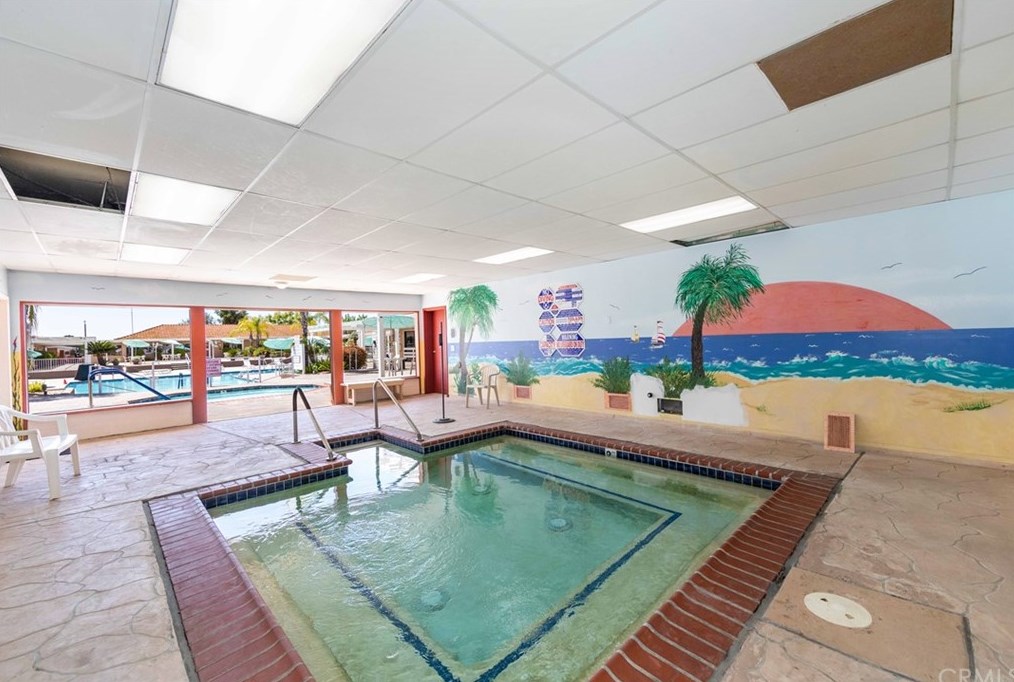 28890 Calle Alta, Murrieta CA  92563-5640 exterior