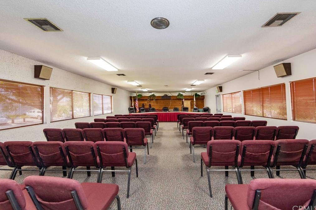 28890 Calle Alta, Murrieta CA  92563-5640 exterior