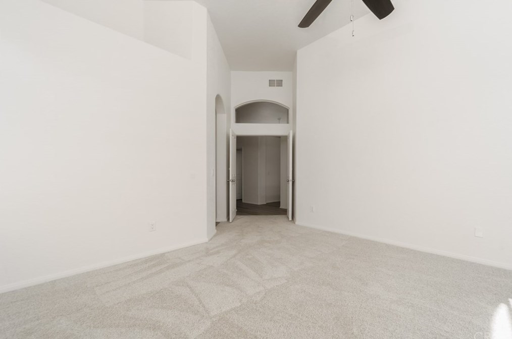16198 Greenfield St, Moreno Valley CA  92551-7256 exterior