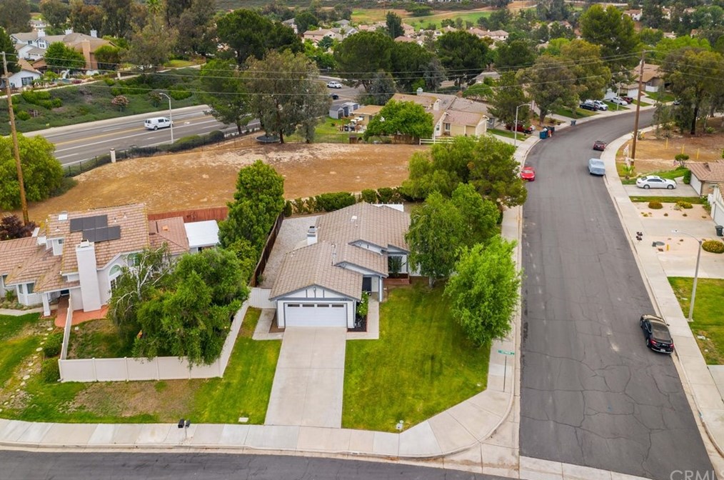 41918 Kaffirboom Ct, Temecula CA  92591-3816 exterior