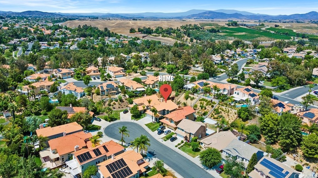 41566 Corte Seda, Temecula CA  92592-6303 exterior