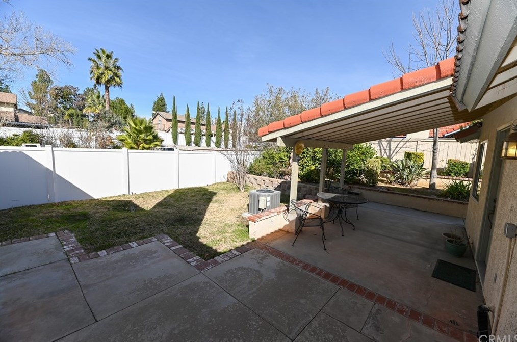 24460 Tuscola Cir, Murrieta CA 92562-4154 exterior