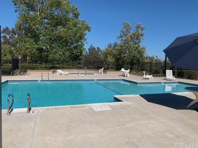 362 Mahogany Gln, Escondido CA  92026-4929 exterior