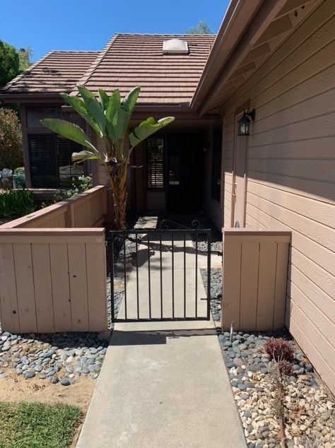 362 Mahogany Gln, Escondido CA  92026-4929 exterior