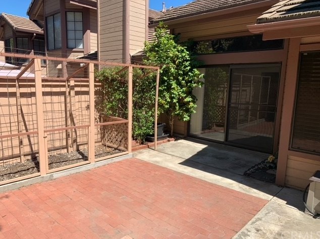 362 Mahogany Gln, Escondido CA  92026-4929 exterior