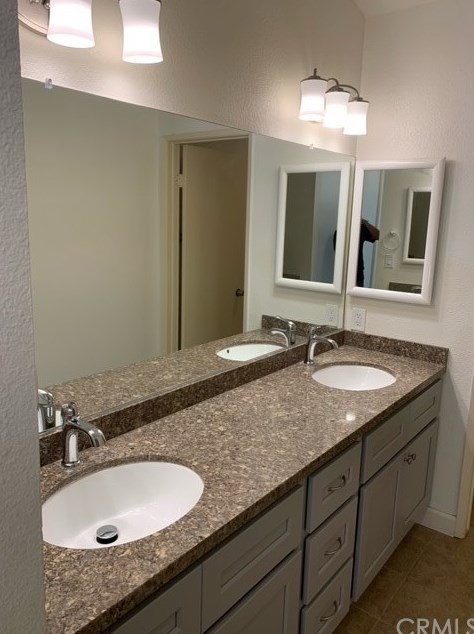 362 Mahogany Gln, Escondido CA  92026-4929 exterior