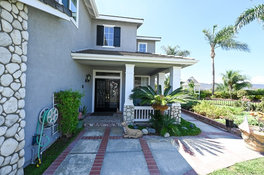 28289 Corte Ocaso, Temecula CA  92592-3081 exterior