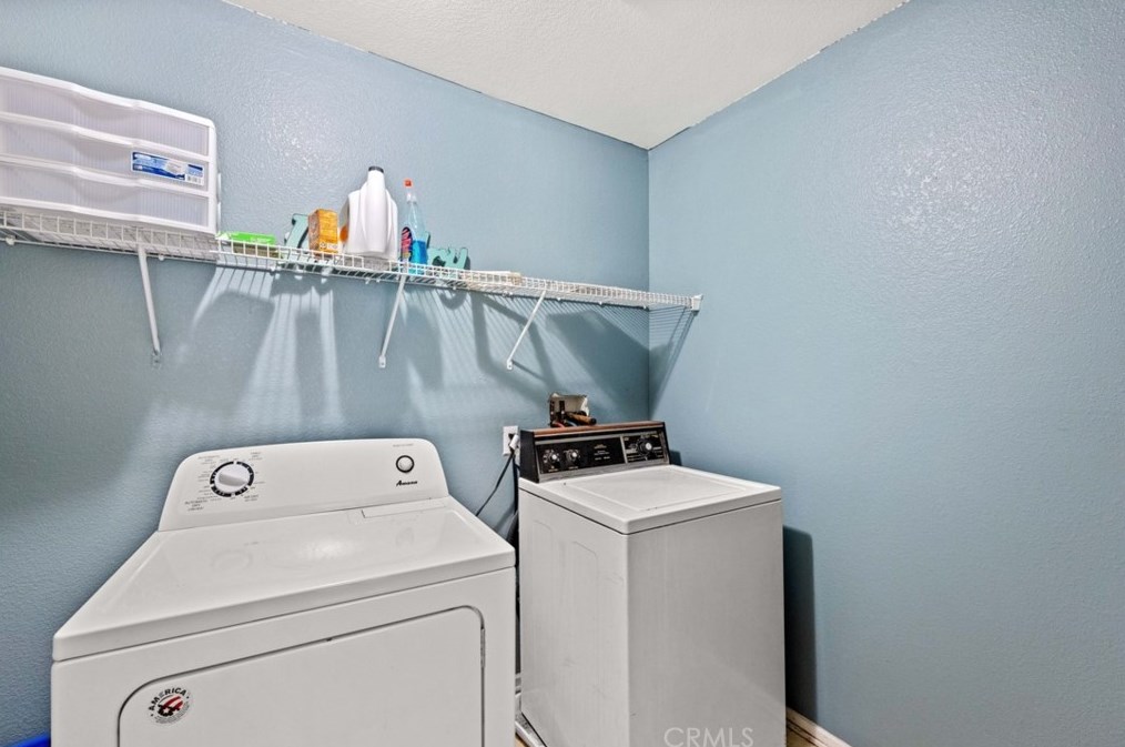 43919 Amazon St, Hemet CA  92544-2765 exterior