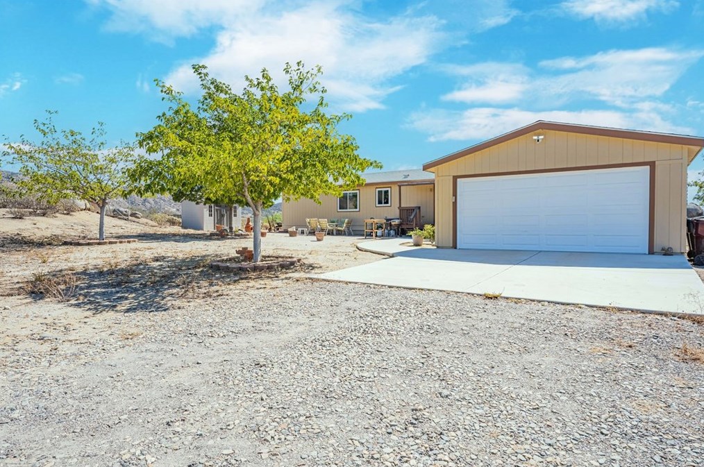 21820 Akron Ln, Lakeview CA  92567-9707 exterior