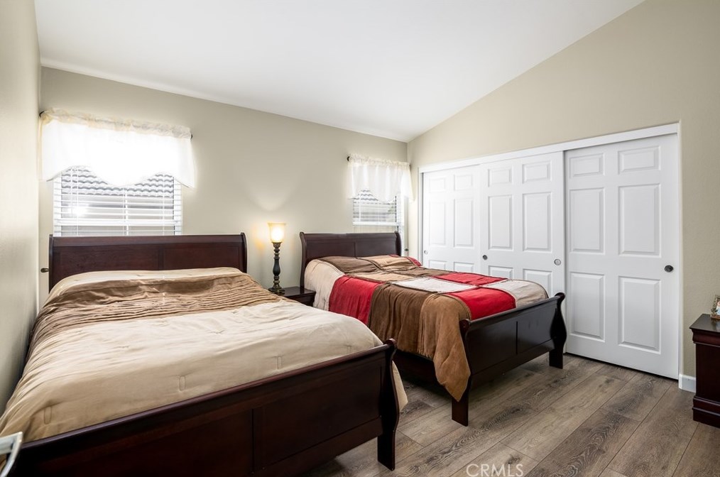 23898 Via Pamilla, Murrieta CA  92562-3587 exterior