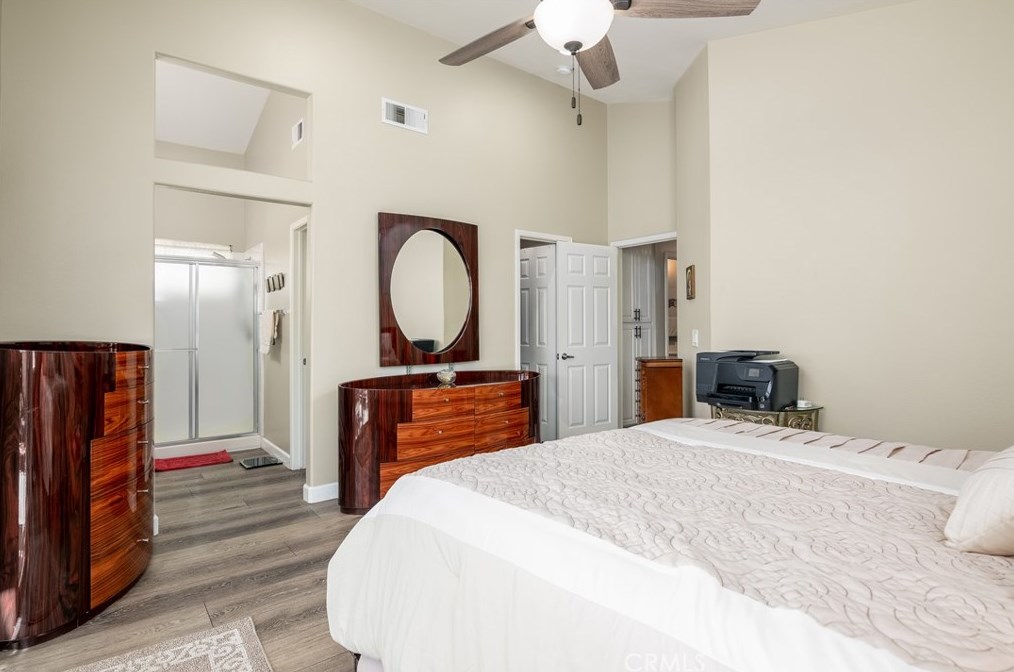 23898 Via Pamilla, Murrieta CA  92562-3587 exterior