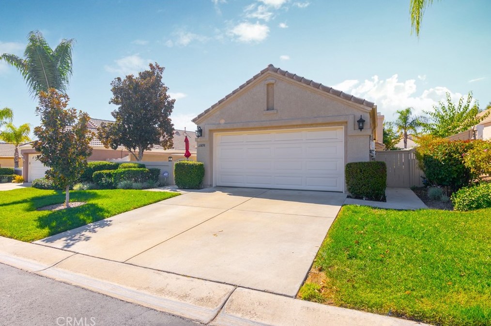 23898 Via Pamilla, Murrieta CA  92562-3587 exterior