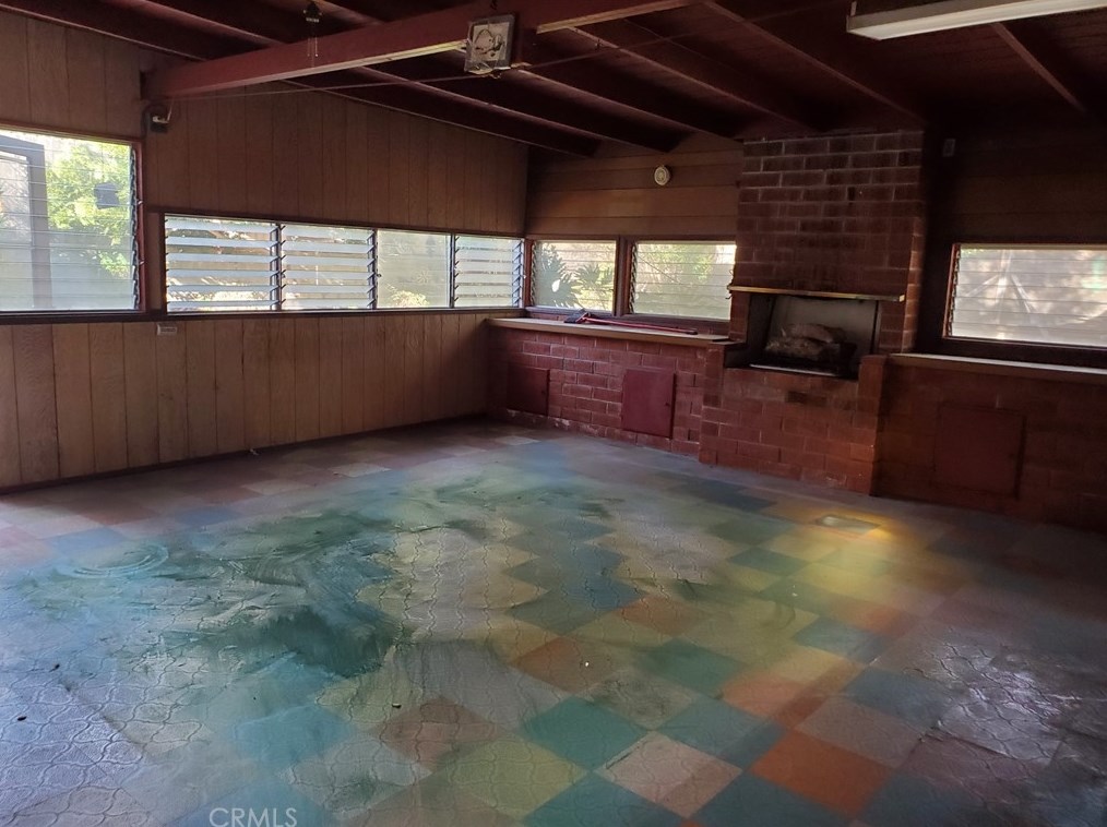 917 Hilltop Dr, Chula Vista CA  91911-2234 exterior