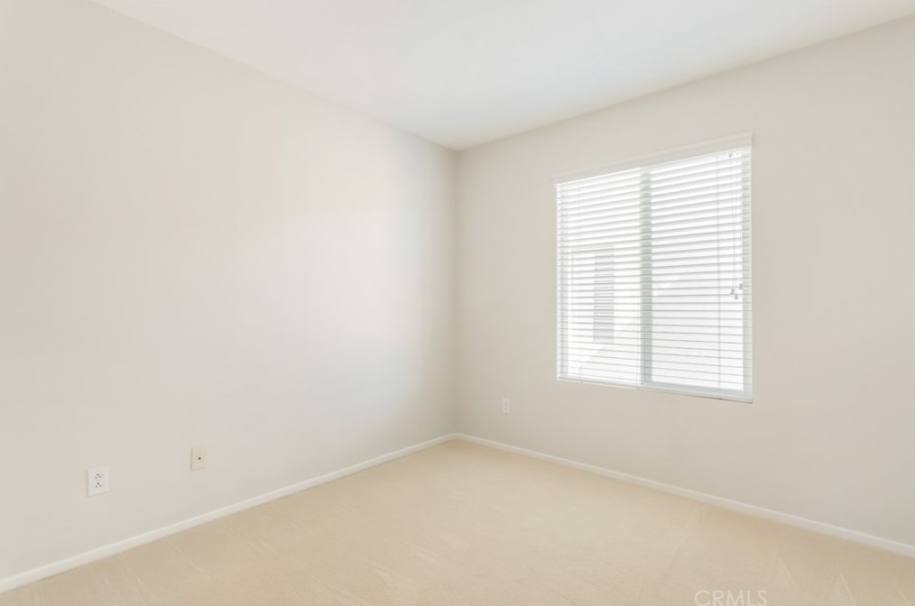 32358 Gardenvail Dr, Temecula CA  92592-1863 exterior