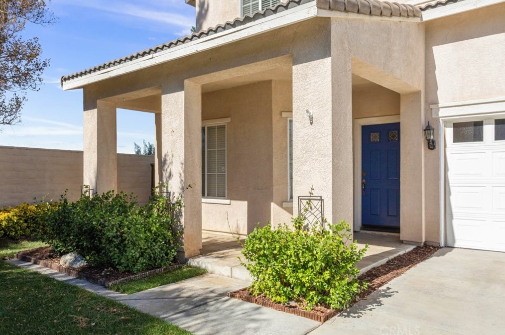 32358 Gardenvail Dr, Temecula CA  92592-1863 exterior