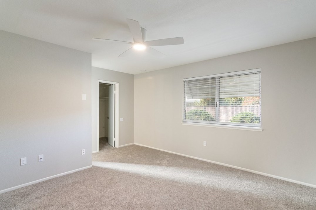 27589 Charlestown Dr, Menifee CA  92586-2138 exterior