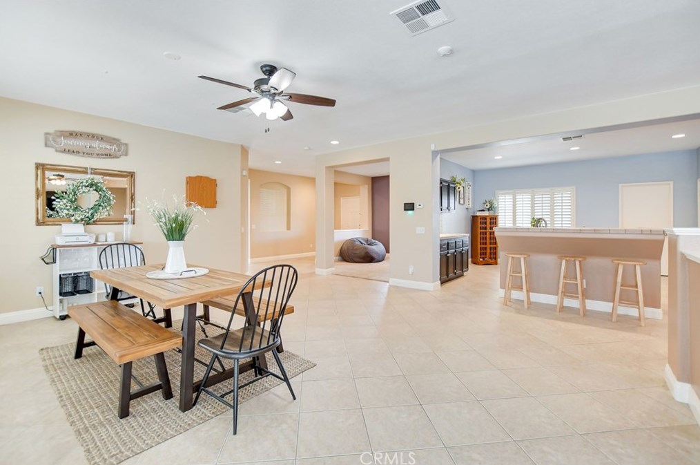 1154 Calderon Ct, Banning CA  92220-6123 exterior