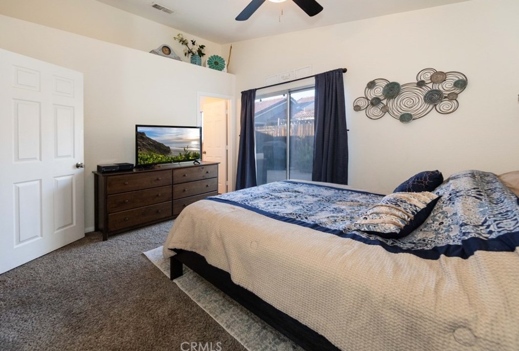 37758 Cresta Del Reyo, Murrieta CA  92563-6708 exterior