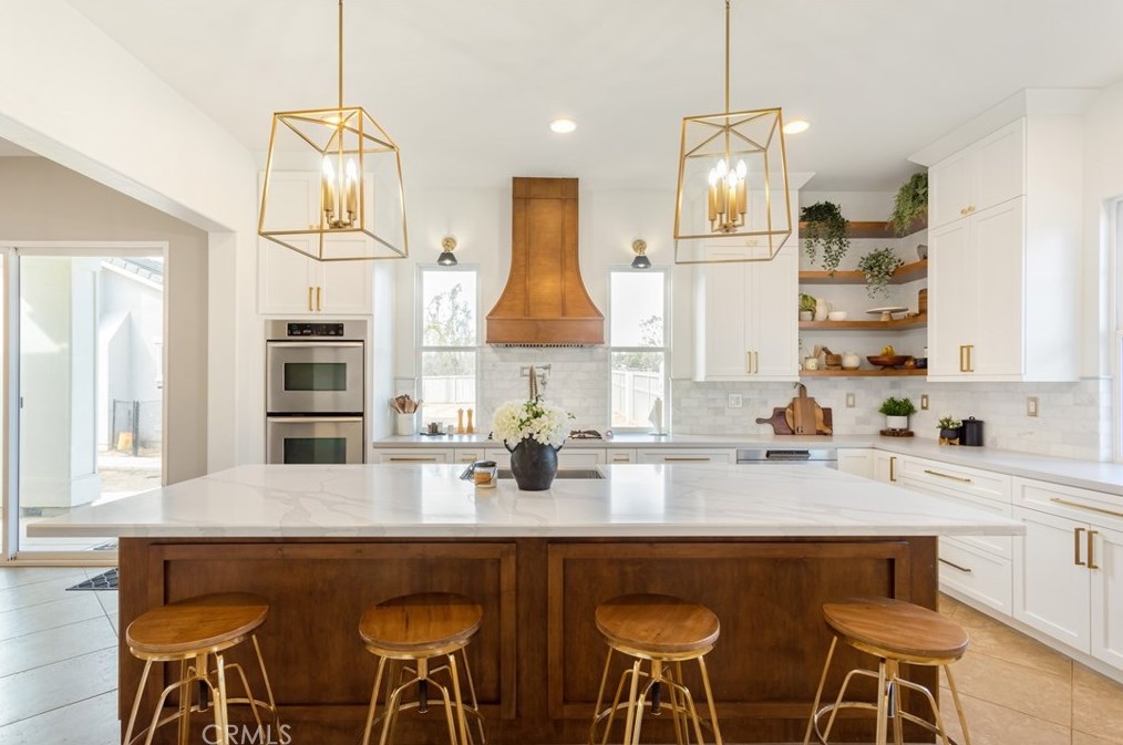 4675 Highland Oaks St, Fallbrook CA  92028-8096 exterior