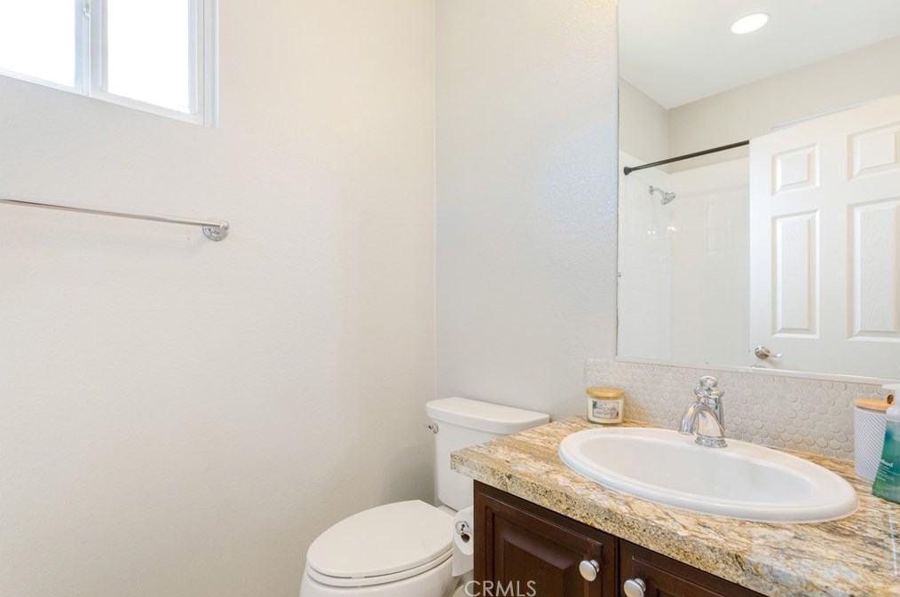 4675 Highland Oaks St, Fallbrook CA  92028-8096 exterior