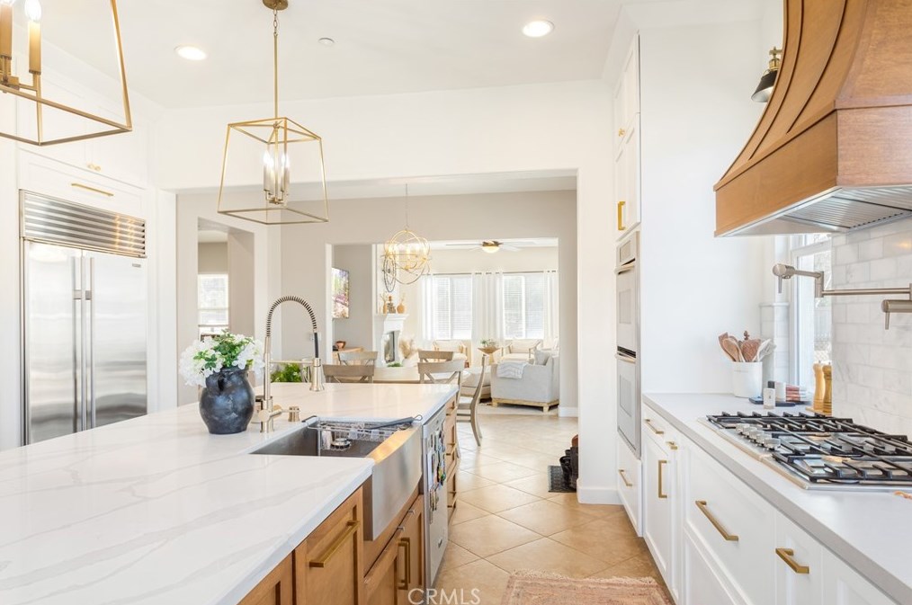 4675 Highland Oaks St, Fallbrook CA  92028-8096 exterior